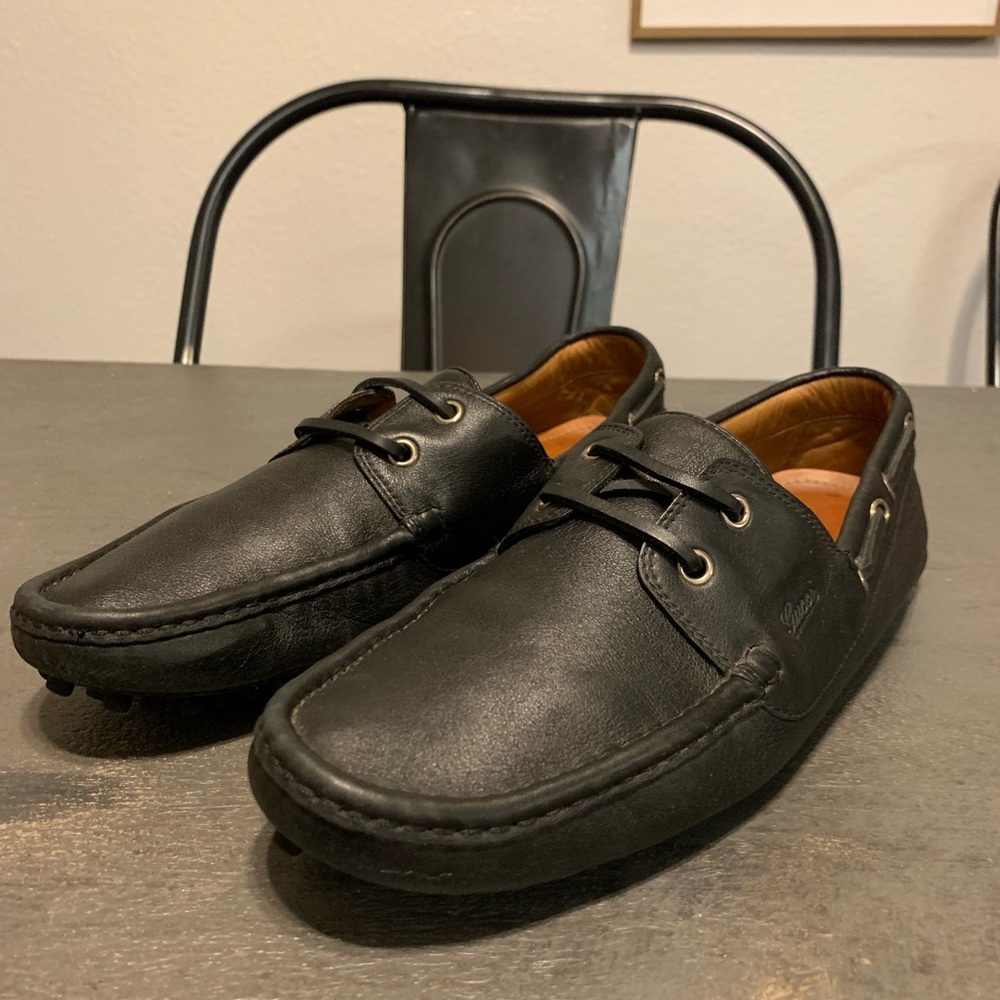 Men’s Gucci black leather loafers